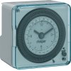 Hager Таймер суточный электромеханический, пит. 230B +10/-15% 50/60Гц, вых. конт.1НО/16A 250В 50Гц АС1, tшага=10мин, без запаса хода, с возм. ручного упр., 72х72мм EH712
